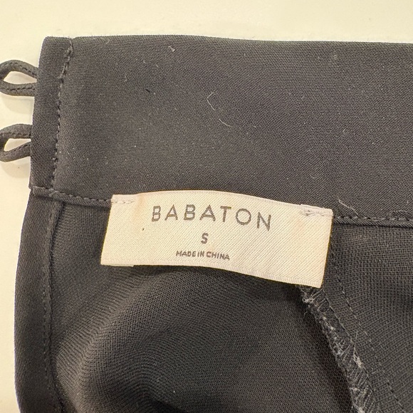 Aritzia Babaton - Granados Mock Neck Blouse - Picture 5 of 6